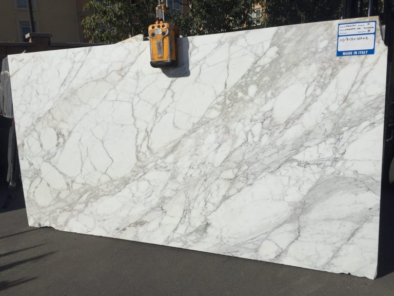 Calacata-Oro-scaled-1